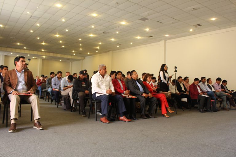 Alcaldes Y Equipo Técnico de la Región Arequipa