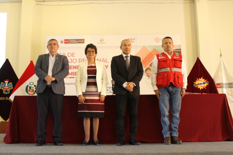Gerente General Regional, MBA Leonídas Zavala Lazo – Vice Gobernadora Regional, Ana María Gutiérrez Valdivia – Gerente Regional de Vivienda, Construcción y Saneamiento, Jacinto Rosas Fernández – Director Ejecutivo del Programa Nacional de Saneamiento Urbano (PNSU) y Programa Nacional de Saneamiento Rural (PNSR), Jonatan Ríos Morales
